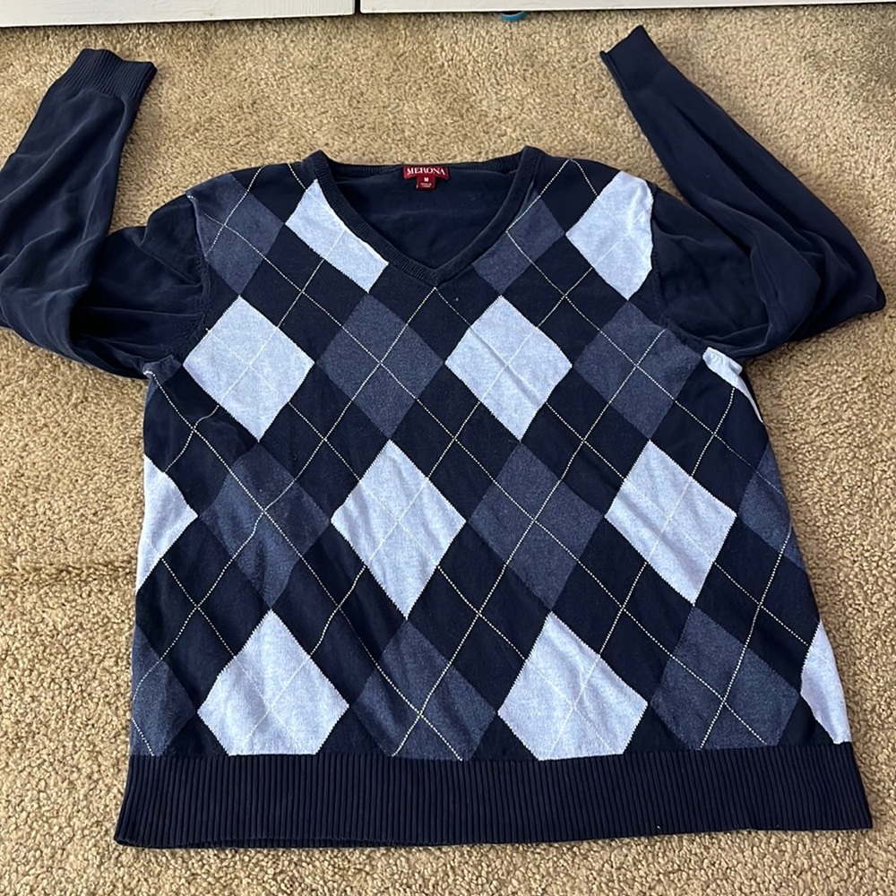 MERONA. Blue plaid sweater. Size medium.
